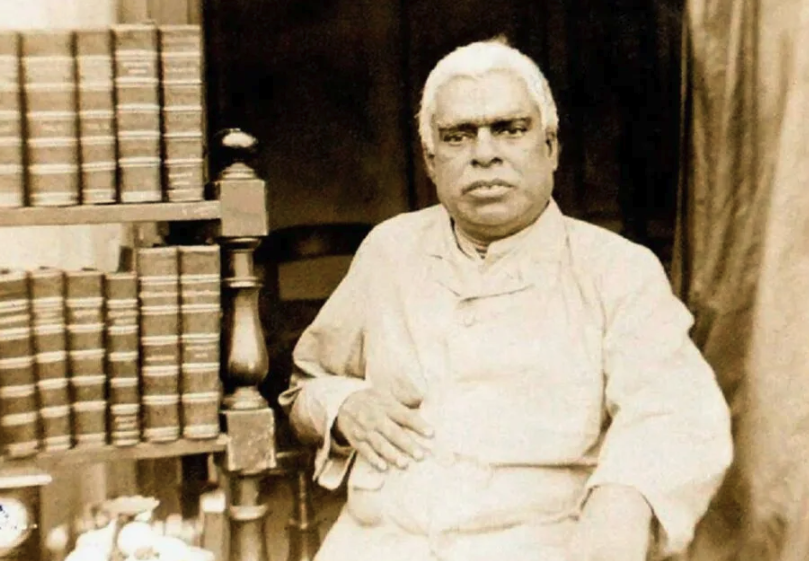 Бхактивинода Тхакур